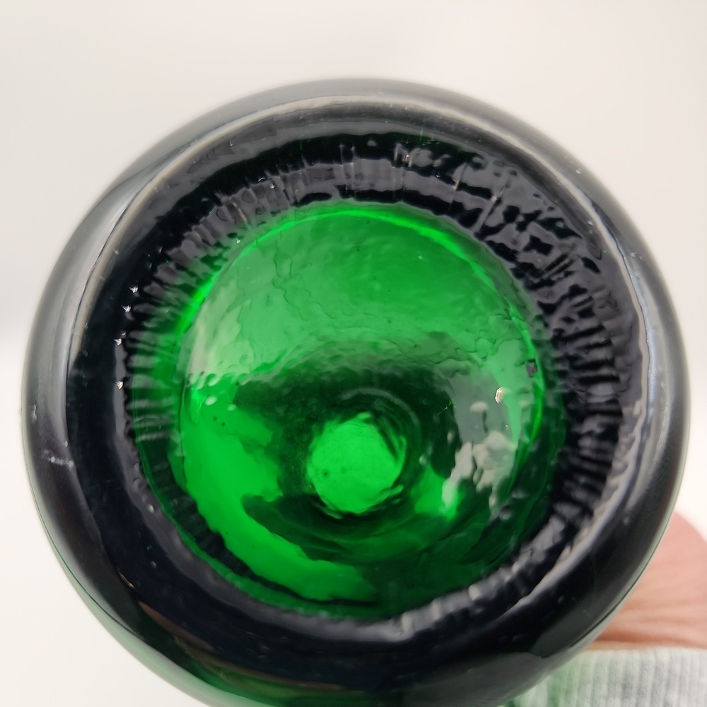 Vintage MCM Empoli Style green glass vase with clear glass applied handle - Picture 6 of 7